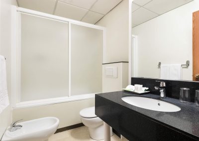 Hotel Condal - Bathroom