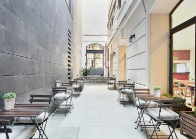 Hotel Condal - Indoor Terrace
